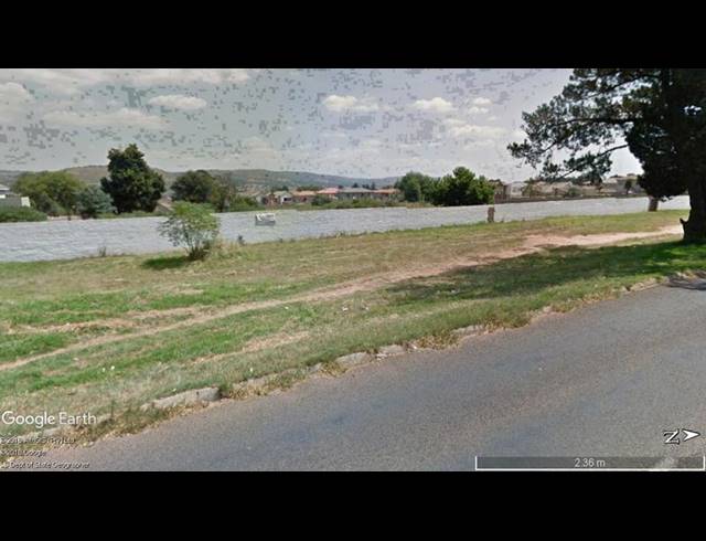 FARM FOR SALE IN HONEYDEW MANOR